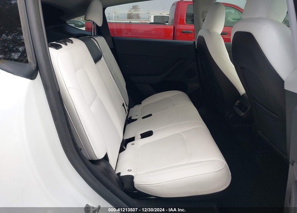 2024 TESLA MODEL Y LONG RANGE DUAL MOTOR ALL-WHEEL DRIVE/RWD VIN: 7SAYGDED7RF055354