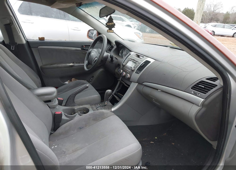 2009 HYUNDAI SONATA VIN: 5NPET46C49H535869