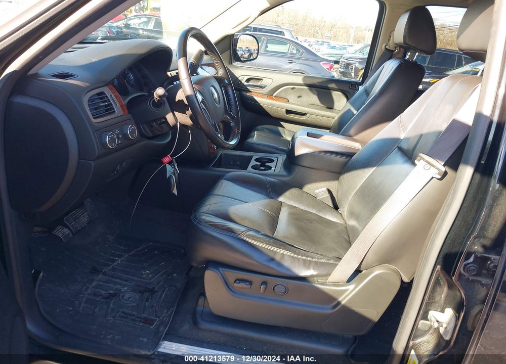 2009 CHEVROLET SUBURBAN 1500 LT2 VIN: 1GNFK26339J123047