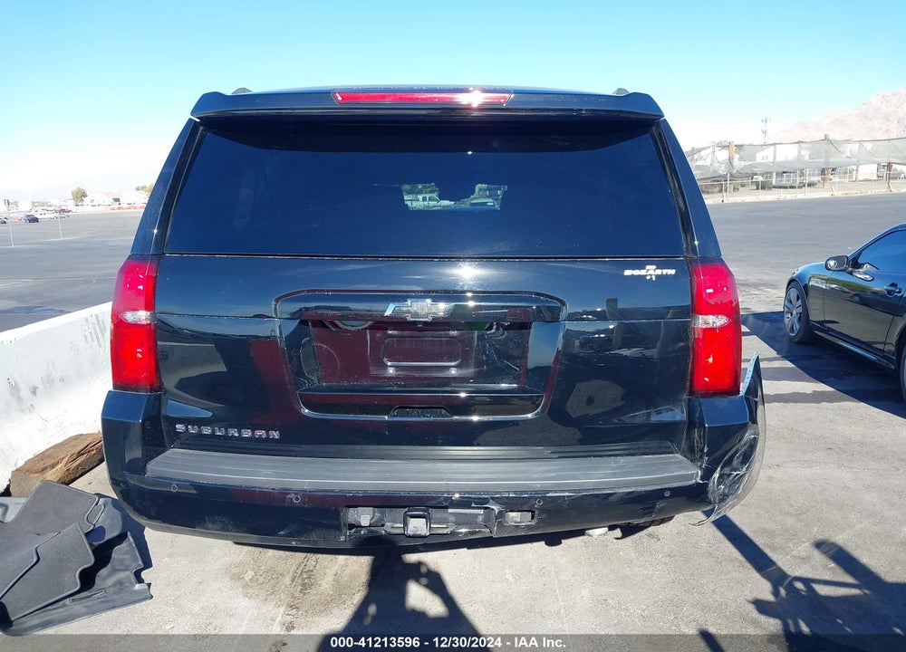 2020 CHEVROLET SUBURBAN 2WD LT VIN: 1GNSCHKC8LR189560