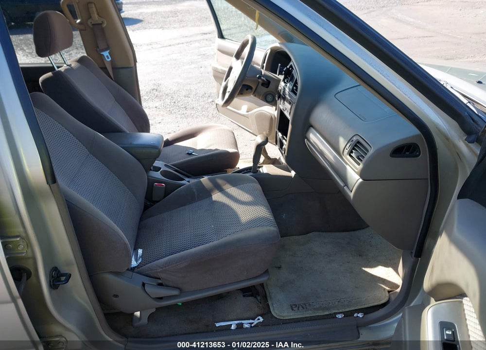 2003 NISSAN PATHFINDER SE VIN: JN8DR09Y53W802789
