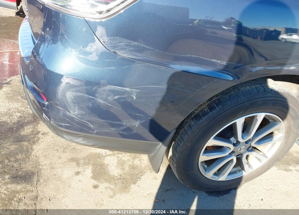 2016 NISSAN PATHFINDER SV VIN: 5N1AR2MM5GC659358