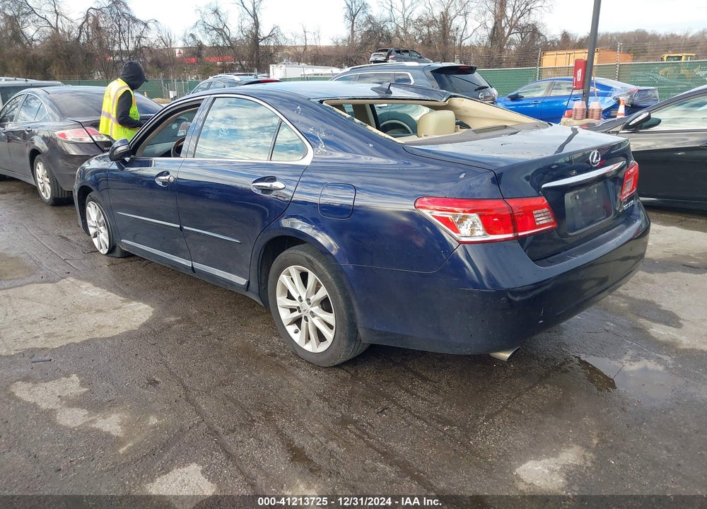2011 LEXUS ES 350 VIN: JTHBK1EG0B2442104