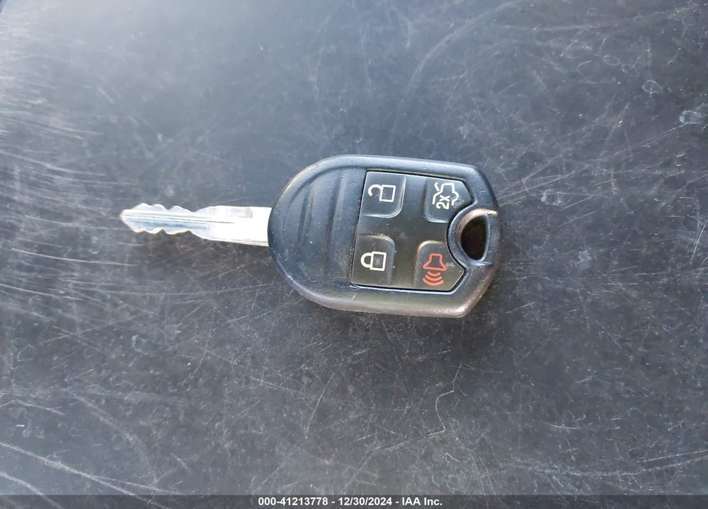 2010 FORD ESCAPE XLT VIN: 1FMCU0D72AKA42549