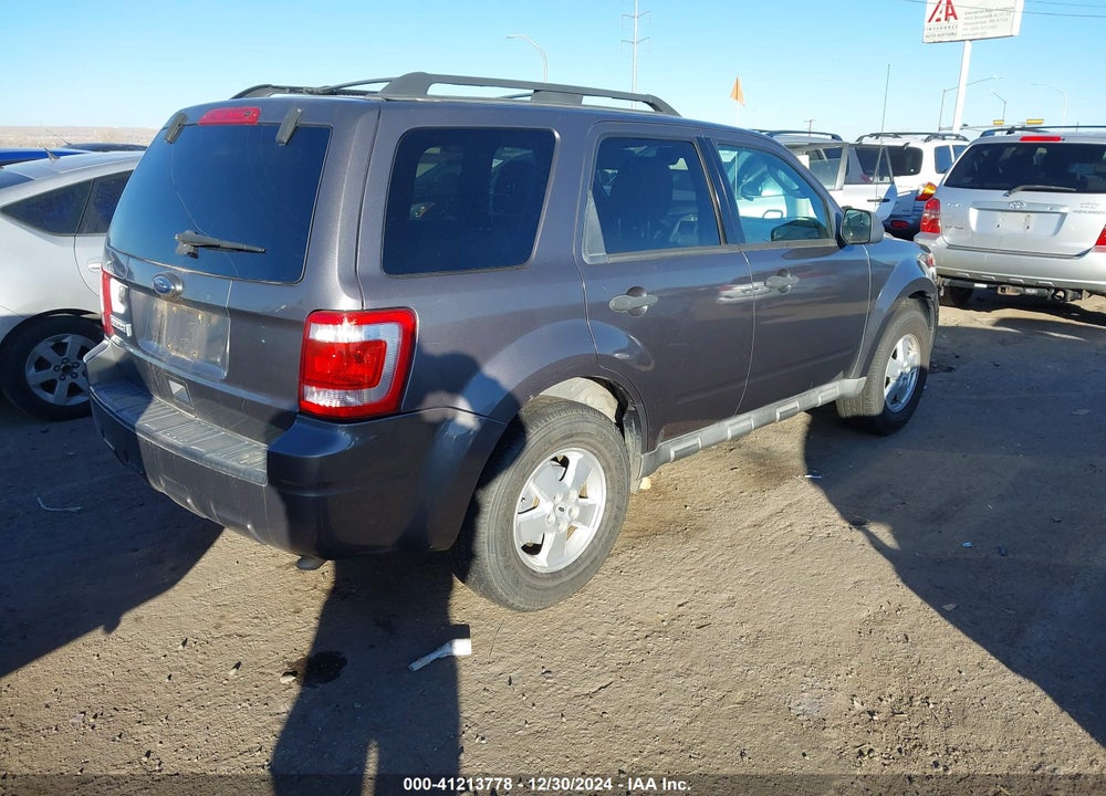 2010 FORD ESCAPE XLT VIN: 1FMCU0D72AKA42549