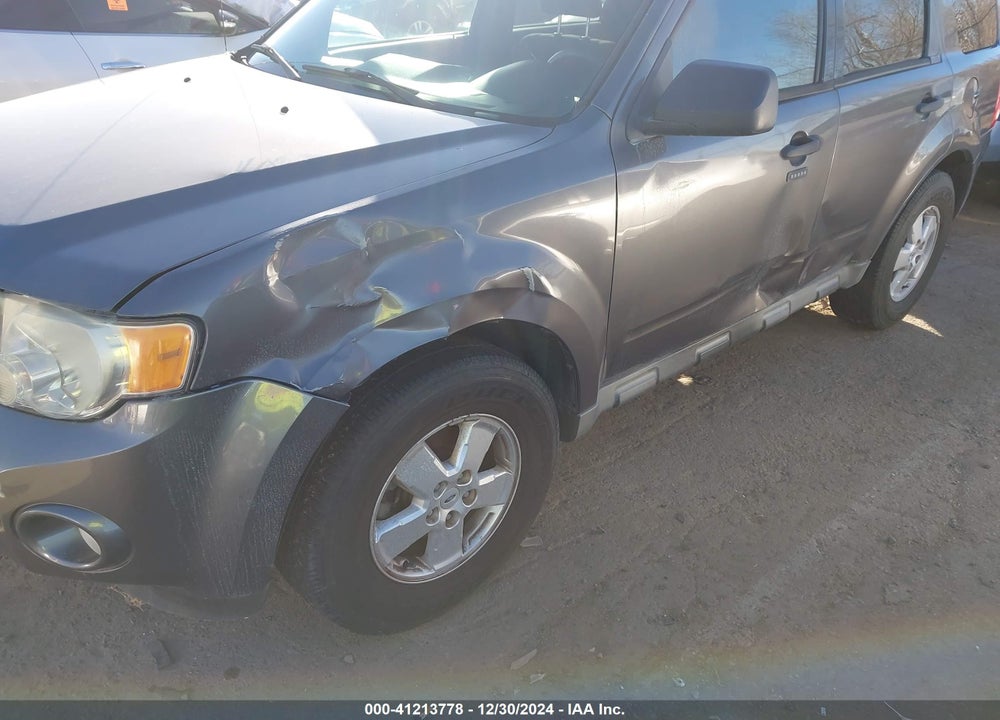 2010 FORD ESCAPE XLT VIN: 1FMCU0D72AKA42549