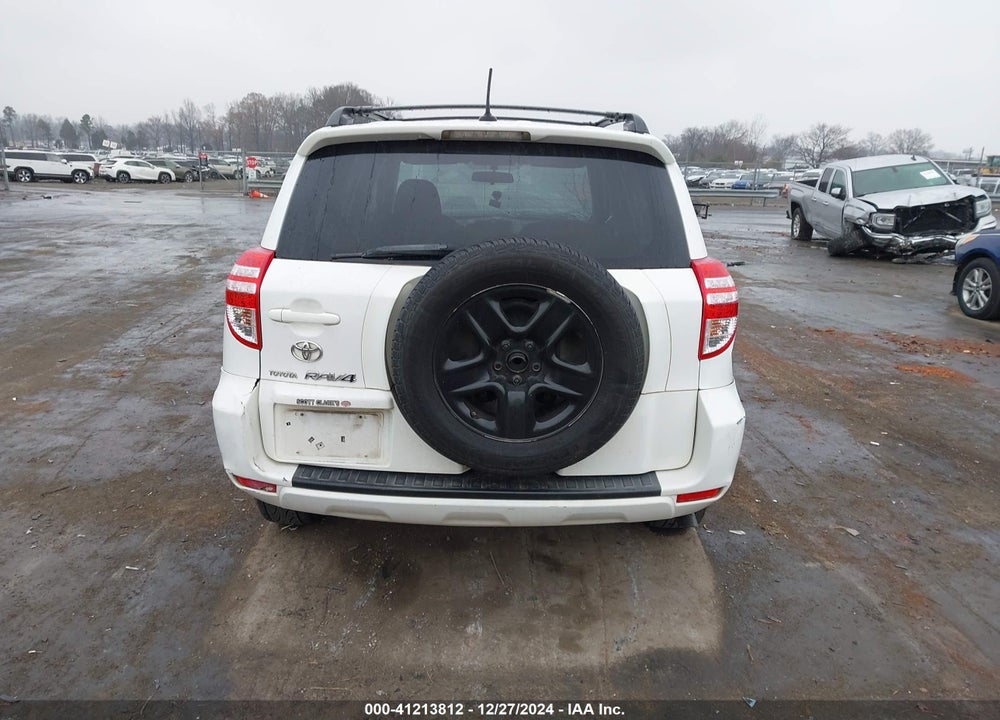 2010 TOYOTA RAV4 VIN: 2T3KF4DV1AW038645