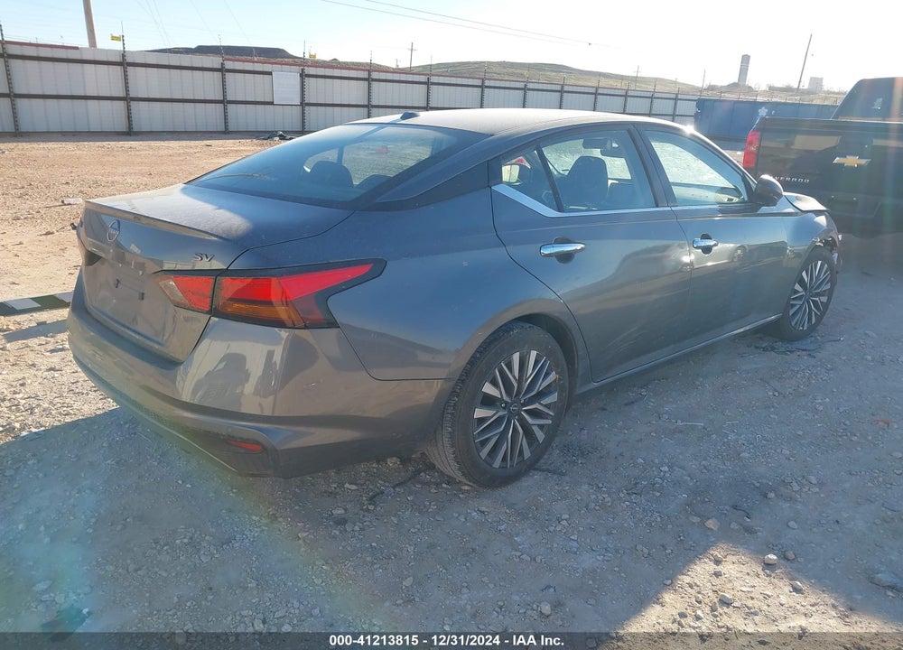 2024 NISSAN ALTIMA SV FWD VIN: 1N4BL4DV0RN352840