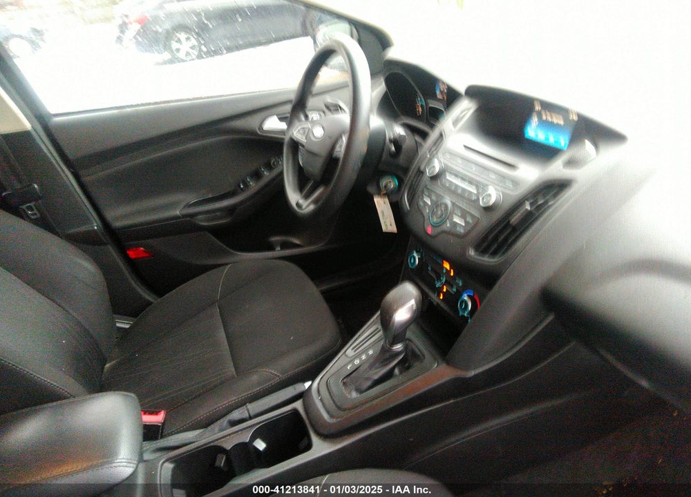 2017 FORD FOCUS VIN: 1FADP3F29HL291718