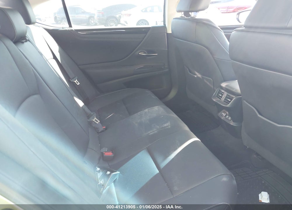2019 LEXUS ES 300H VIN: 58AB21B13KU001514