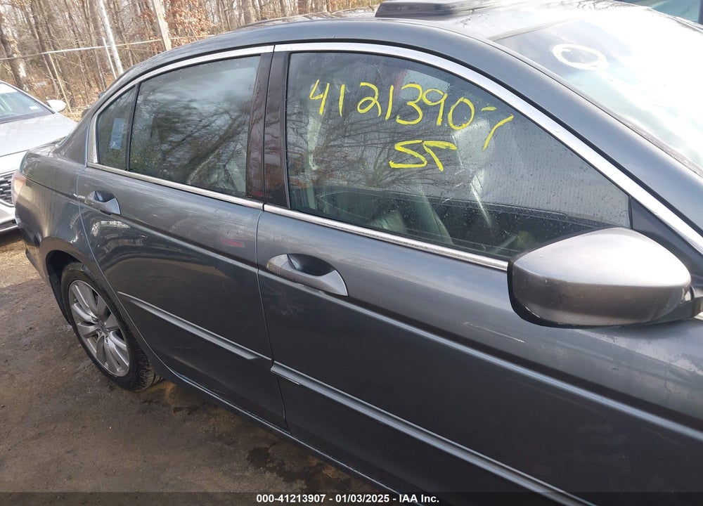 2012 HONDA ACCORD 2.4 EX-L VIN: 1HGCP2F83CA123177
