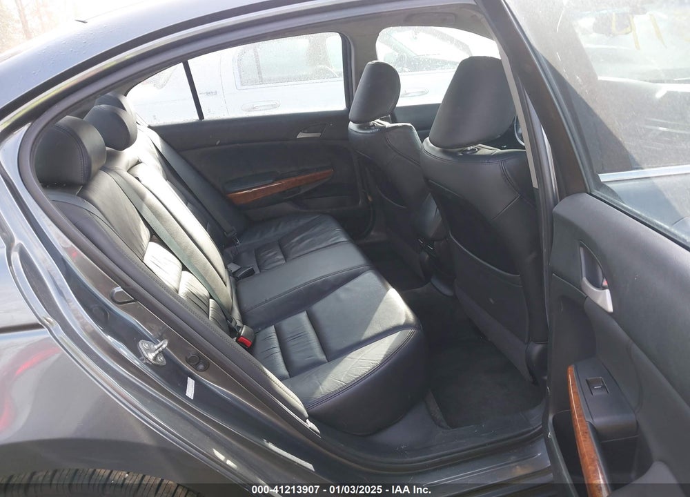 2012 HONDA ACCORD 2.4 EX-L VIN: 1HGCP2F83CA123177