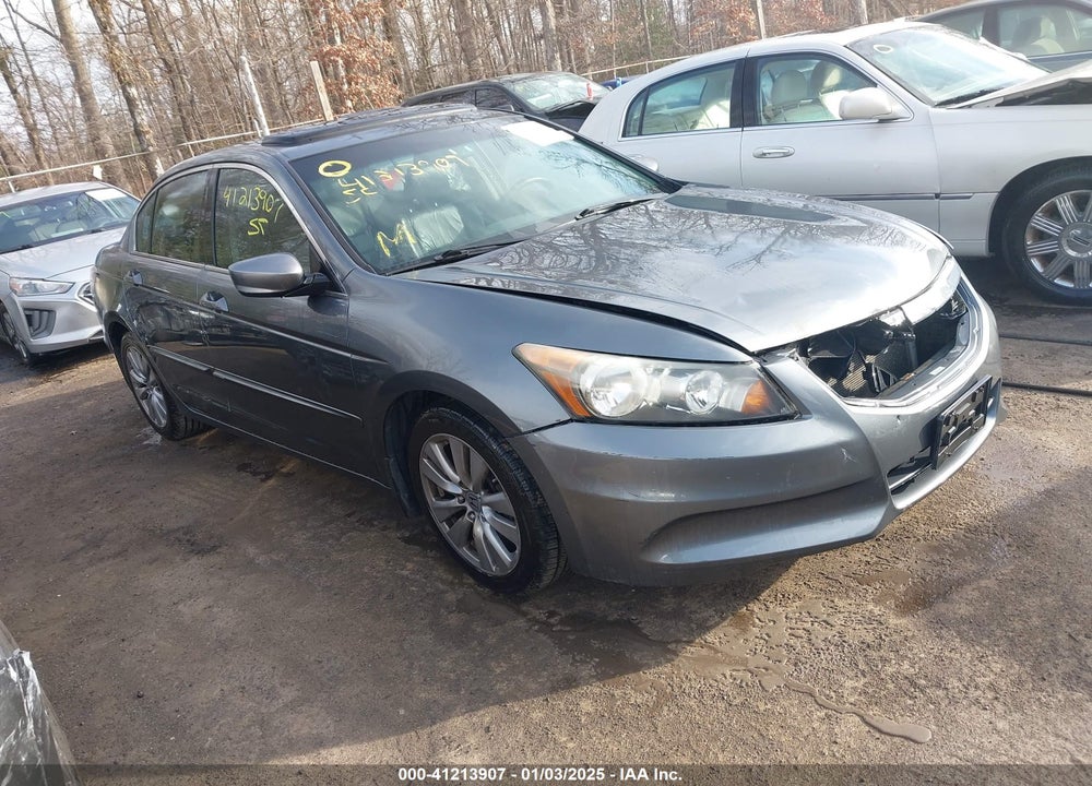 2012 HONDA ACCORD 2.4 EX-L VIN: 1HGCP2F83CA123177