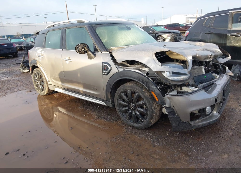 2017 MINI COUNTRYMAN COOPER S VIN: WMZYT5C37H3D80951