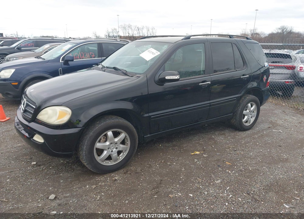 2005 MERCEDES-BENZ ML 500 4MATIC VIN: 4JGAB75E75A562549