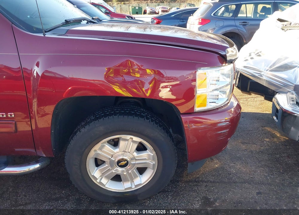 2013 CHEVROLET SILVERADO 1500 LT VIN: 3GCPKSE7XDG147552