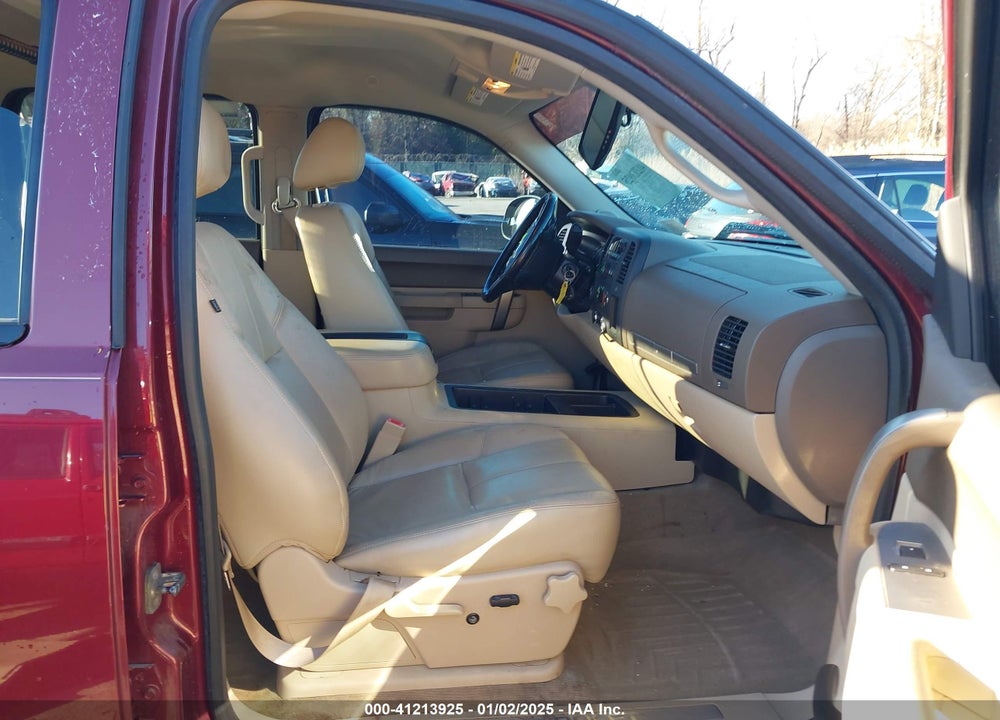 2013 CHEVROLET SILVERADO 1500 LT VIN: 3GCPKSE7XDG147552
