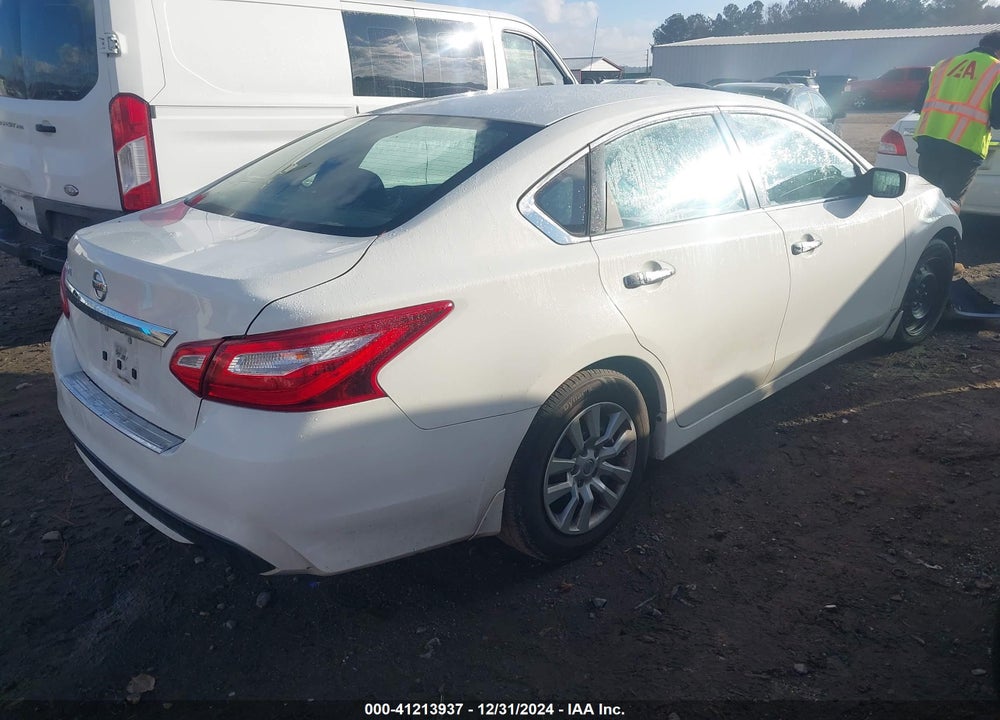 2016 NISSAN ALTIMA VIN: 1N4AL3AP8GN385187