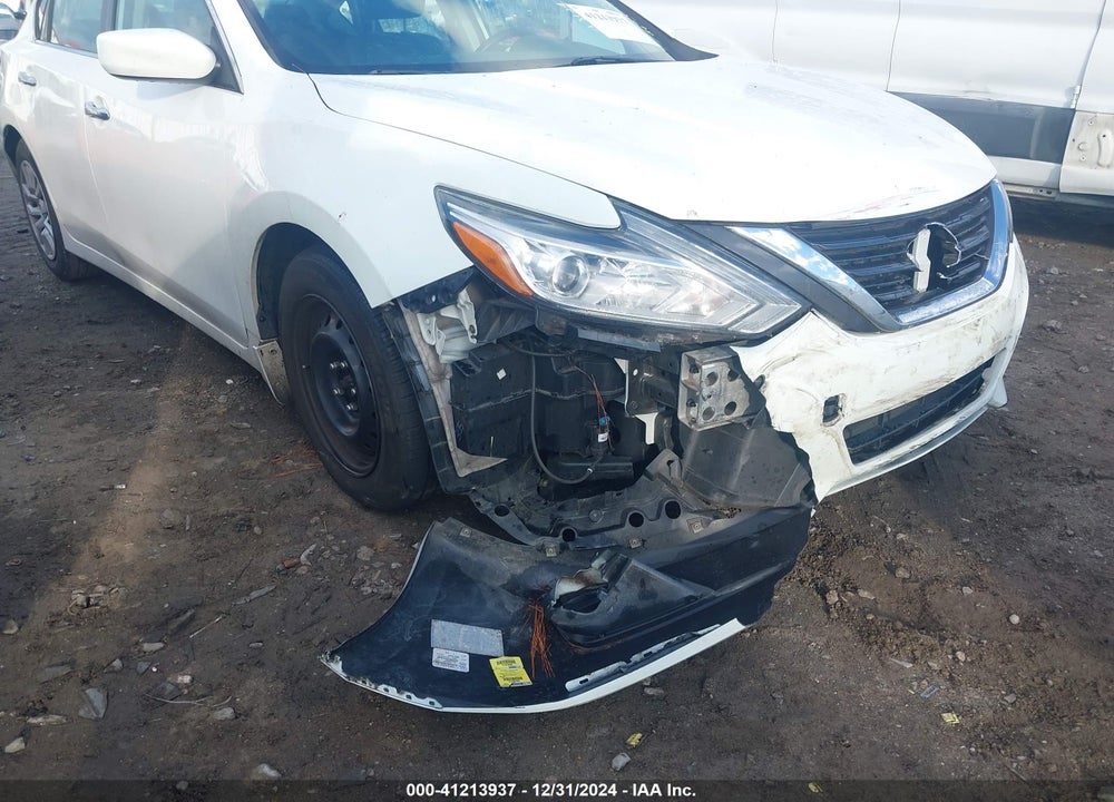 2016 NISSAN ALTIMA VIN: 1N4AL3AP8GN385187