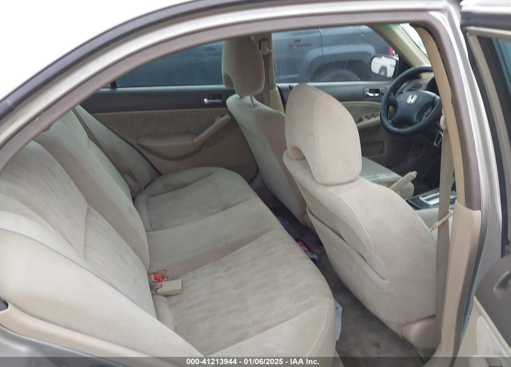 2003 HONDA CIVIC LX VIN: 2HGES16583H621867
