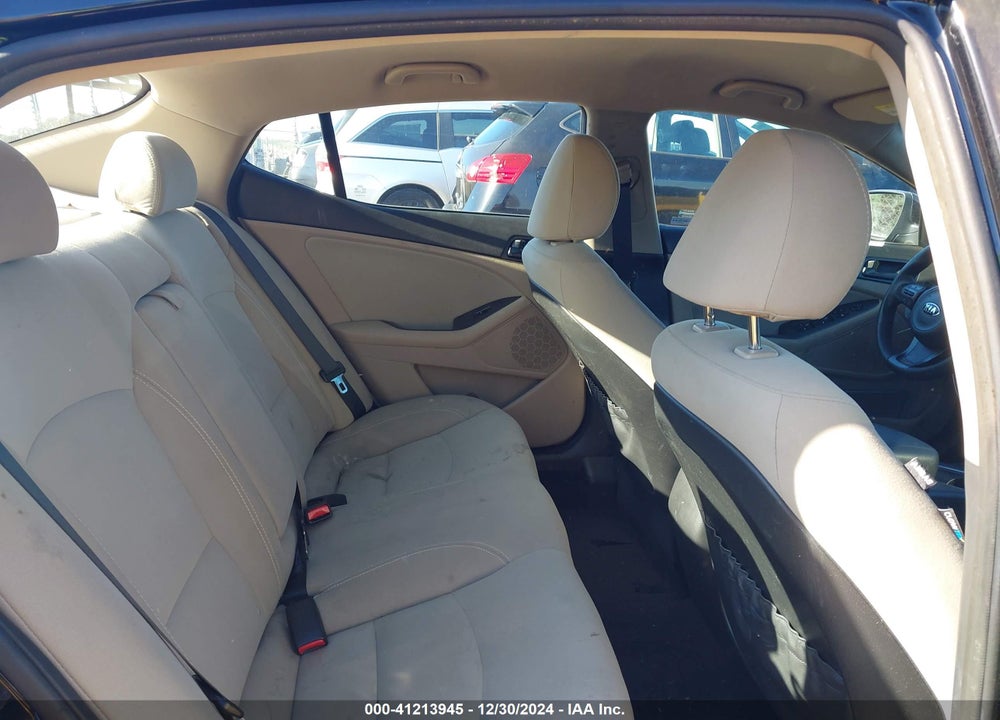 2015 KIA OPTIMA VIN: 5XXGM4A7XFG363340