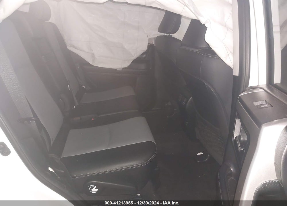 2019 TOYOTA 4RUNNER SR5 VIN: JTEBU5JR8K5668234