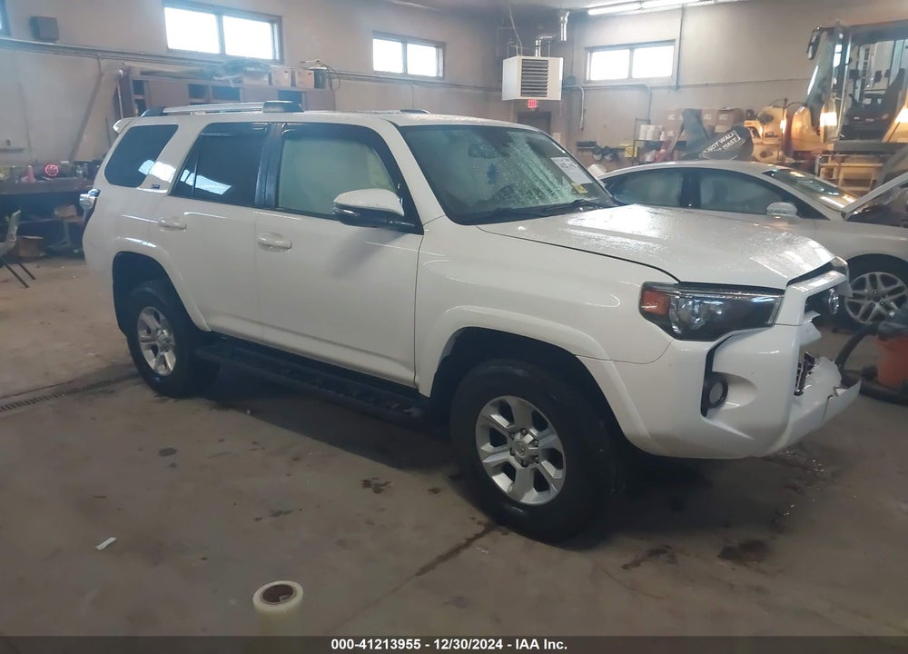 2019 TOYOTA 4RUNNER SR5 VIN: JTEBU5JR8K5668234