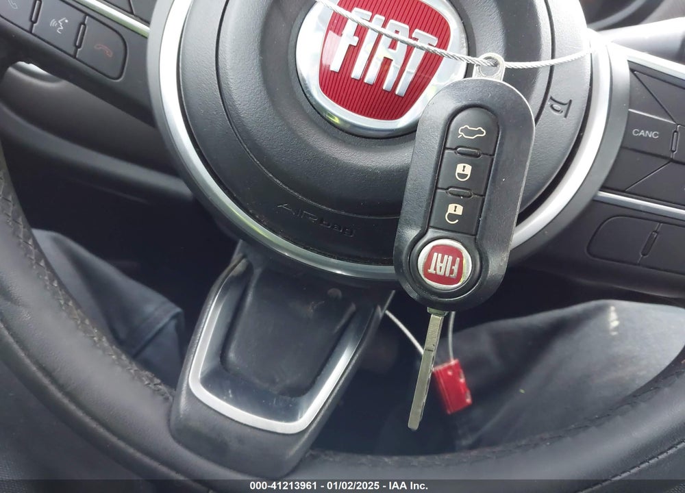 2018 FIAT 500L VIN: ZFBCFAAH4JZ041009