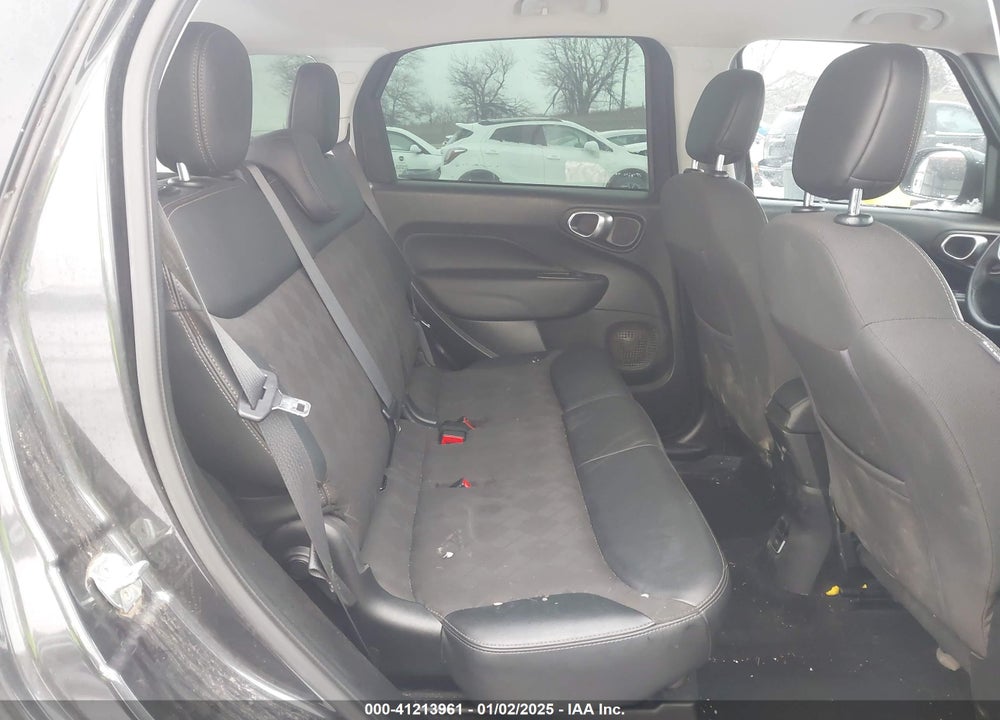 2018 FIAT 500L VIN: ZFBCFAAH4JZ041009