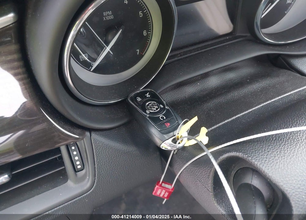 2019 BUICK ENVISION FWD ESSENCE VIN: LRBFXCSA0KD005593