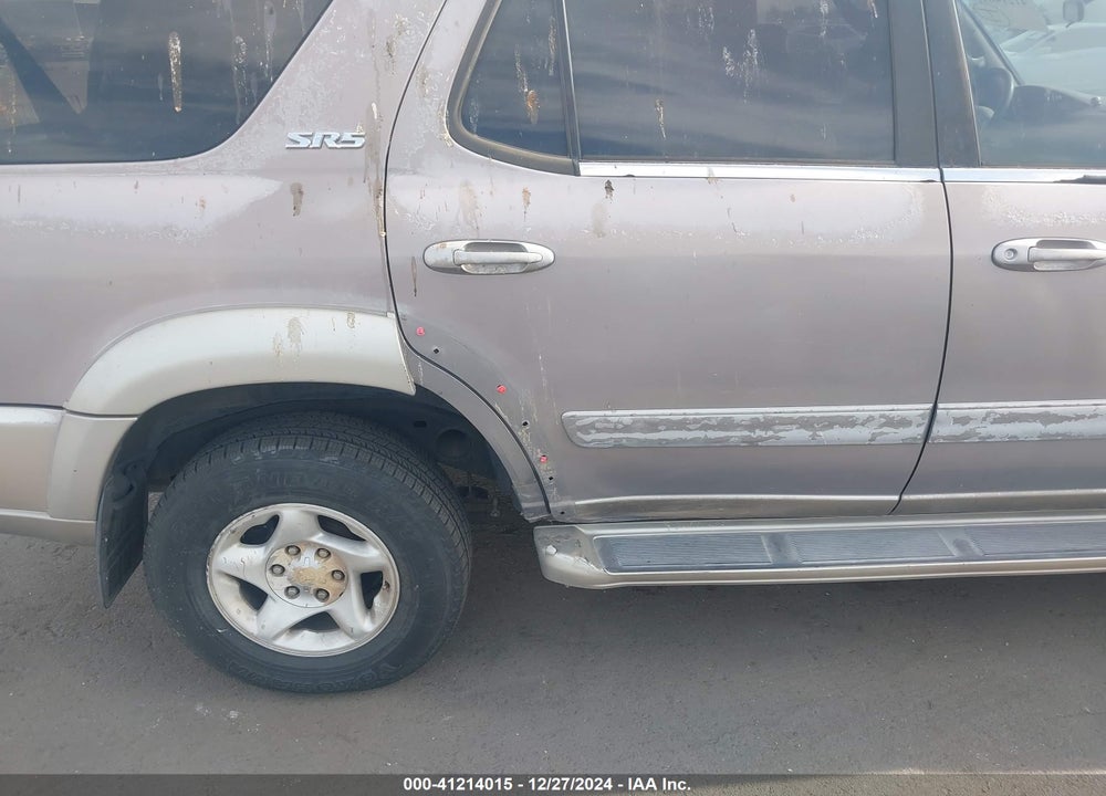 2002 TOYOTA SEQUOIA SR5 VIN: 5TDZT34AX2S086579