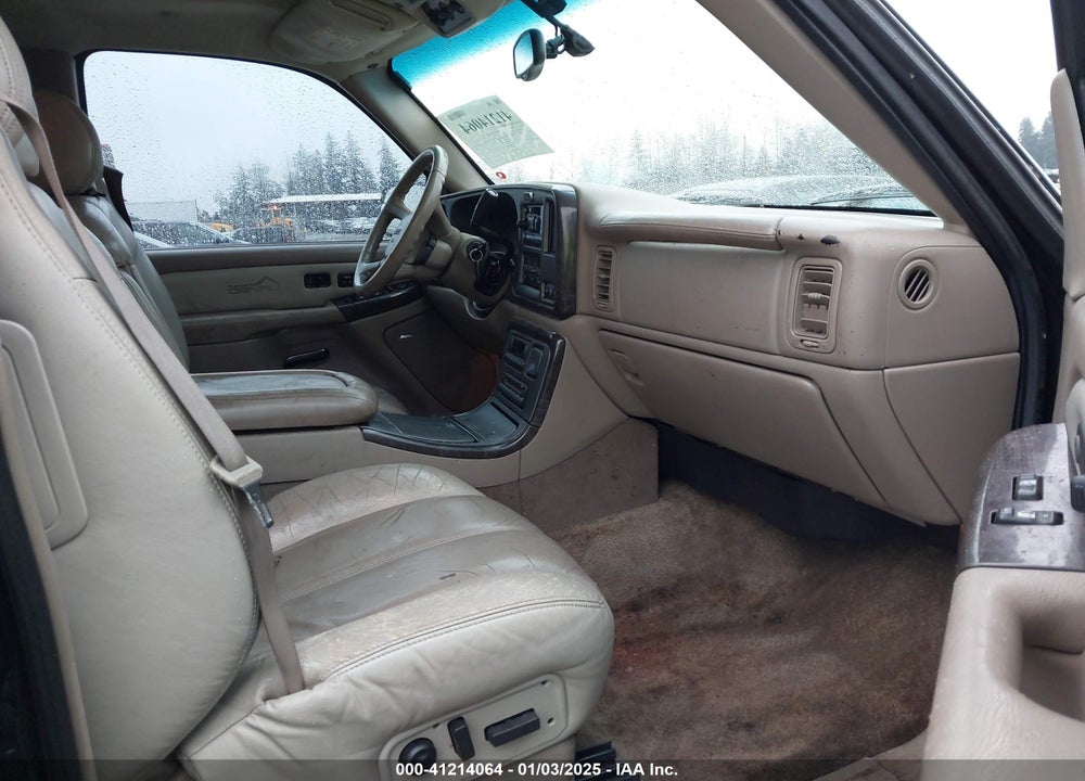 2001 GMC YUKON XL 1500 DENALI VIN: 1GKFK66U71J172852