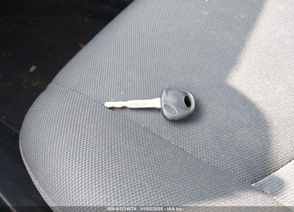 2011 KIA SOUL VIN: KNDJT2A23B7254450