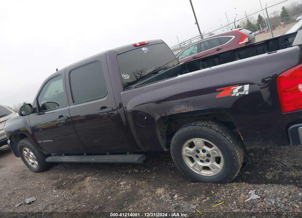 2008 CHEVROLET SILVERADO 1500 LT1 VIN: 2GCEK13M581208122