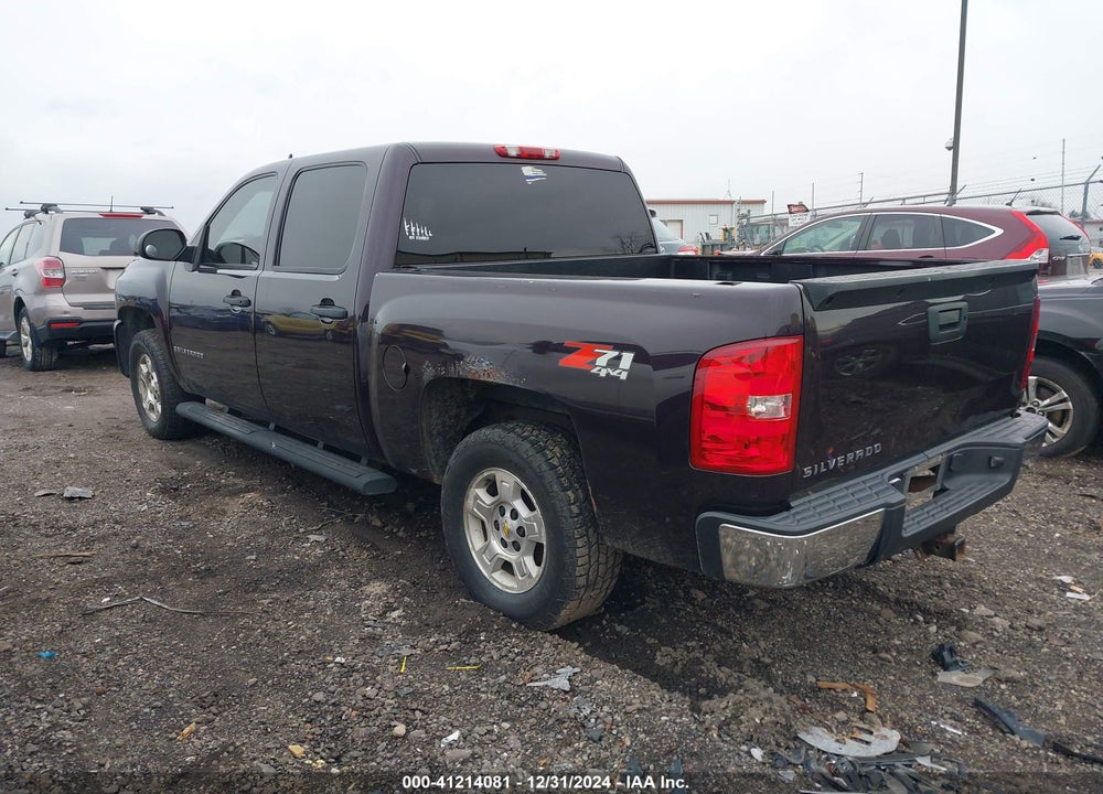 2008 CHEVROLET SILVERADO 1500 LT1 VIN: 2GCEK13M581208122