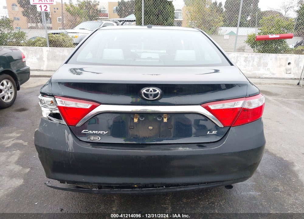 2015 TOYOTA CAMRY LE VIN: 4T1BF1FK1FU924644
