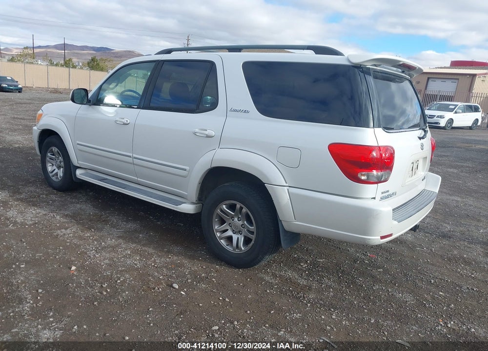 2005 TOYOTA SEQUOIA LIMITED V8 VIN: 5TDBT48AX5S256610