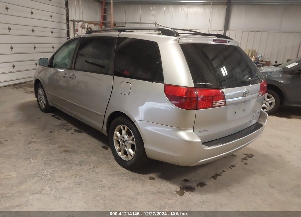 2005 TOYOTA SIENNA XLE VIN: 5TDZA22C35S265765