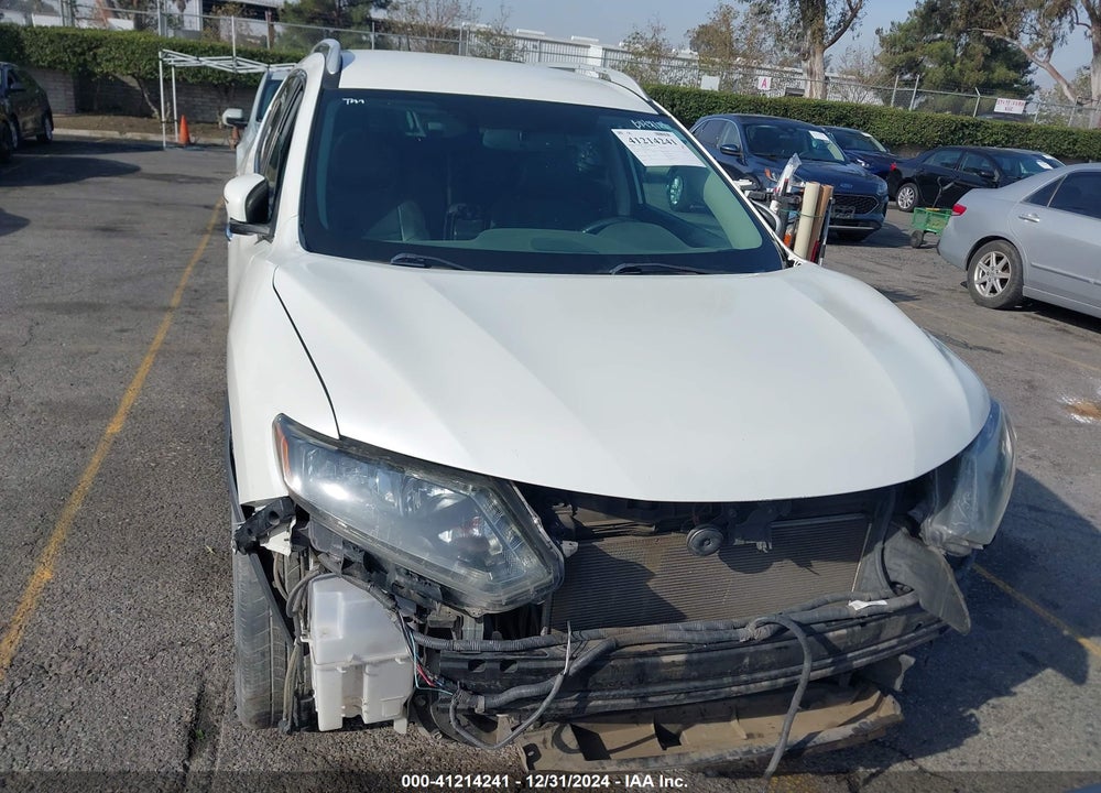 2015 NISSAN ROGUE SL VIN: 5N1AT2MT9FC908073