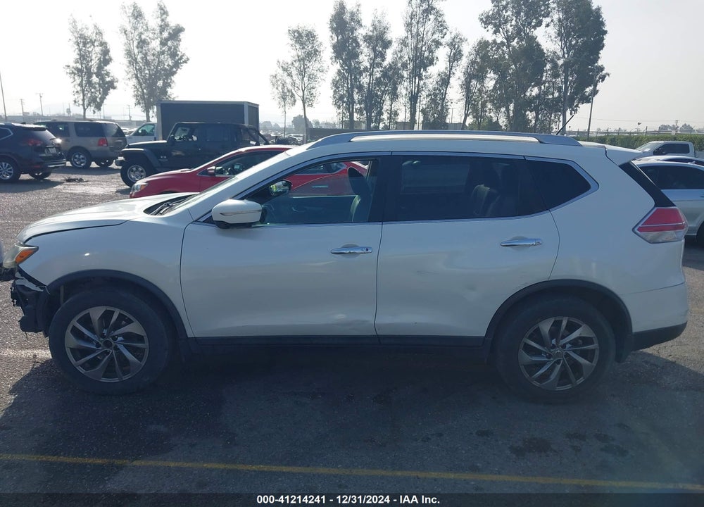 2015 NISSAN ROGUE SL VIN: 5N1AT2MT9FC908073