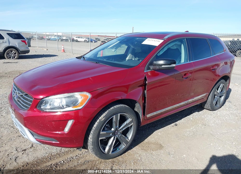 2017 VOLVO XC60 T5 DYNAMIC VIN: YV440MRR7H2079562