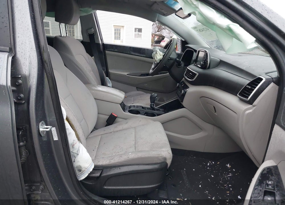 2019 HYUNDAI TUCSON SPORT VIN: KM8J3CAL8KU065577