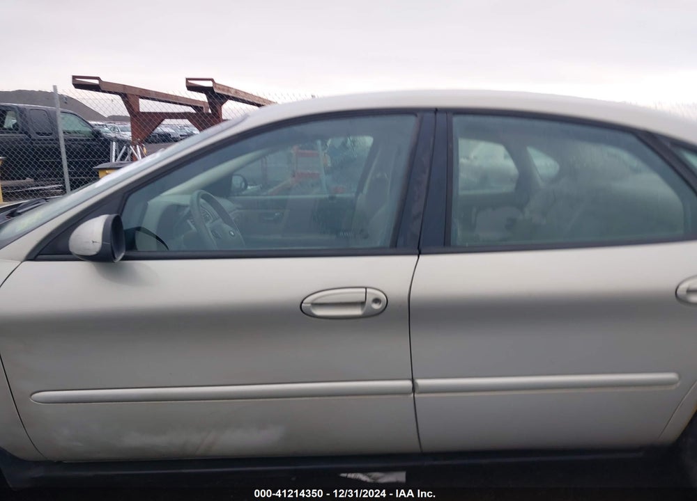 2003 FORD TAURUS SES VIN: 1FAFP55U33G106765