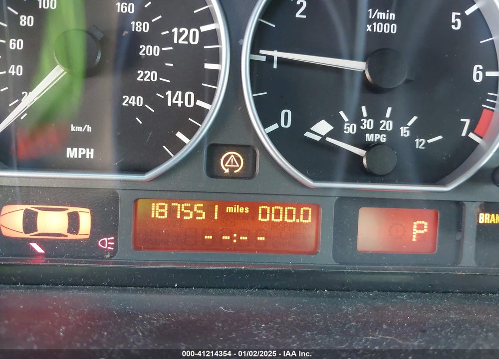 2003 BMW 330I VIN: WBAEV53493KM32790