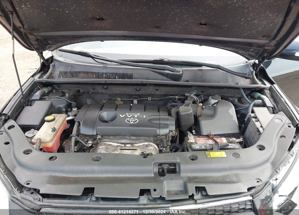 2011 TOYOTA RAV4 VIN: 2T3DF4DV1BW102483