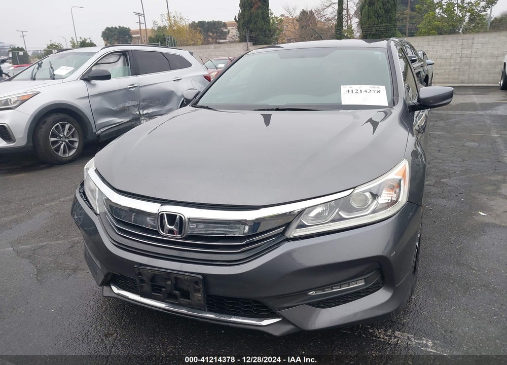 2017 HONDA ACCORD SPORT SE VIN: 1HGCR2F19HA302201