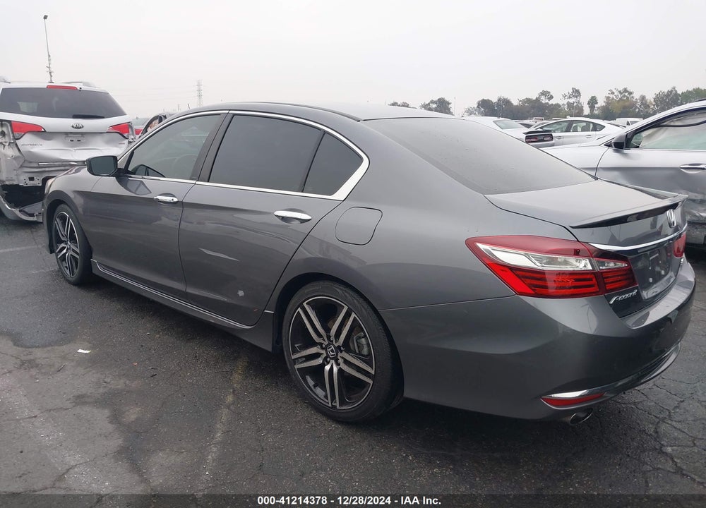 2017 HONDA ACCORD SPORT SE VIN: 1HGCR2F19HA302201