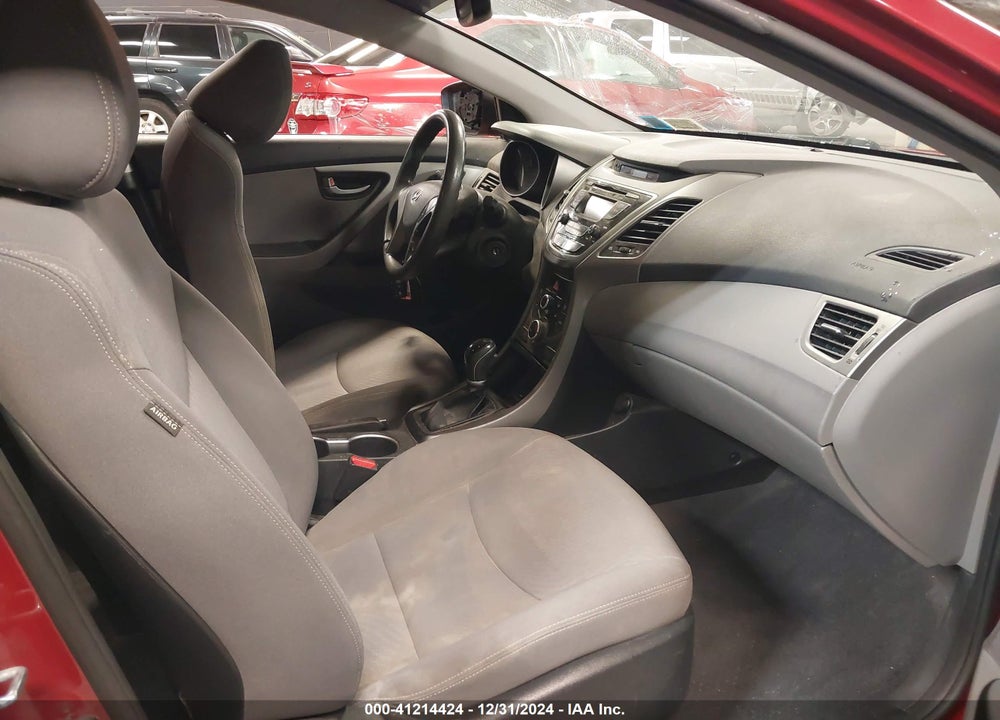 2016 HYUNDAI ELANTRA VIN: KMHDH4AEXGU652117