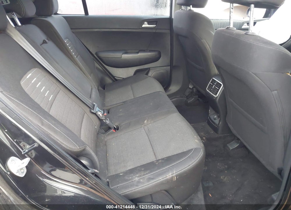 2018 KIA SPORTAGE LX VIN: KNDPMCAC6J7435871
