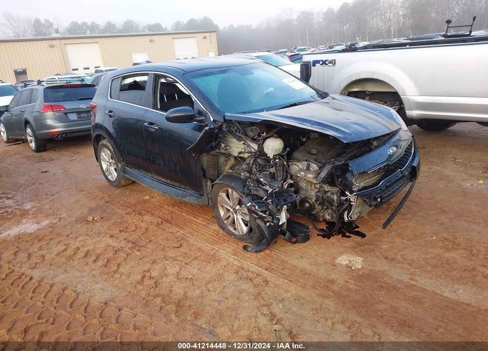 2018 KIA SPORTAGE LX VIN: KNDPMCAC6J7435871